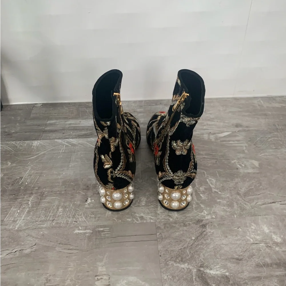 Russell and Bromley heeled ankle boots - Picture 8 of 10